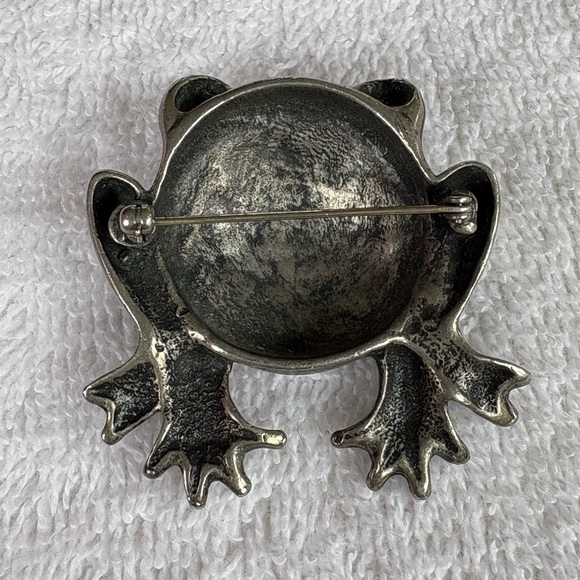 Vintage Unisex Pewter Frog Brooch Pin - Picture 3 of 7